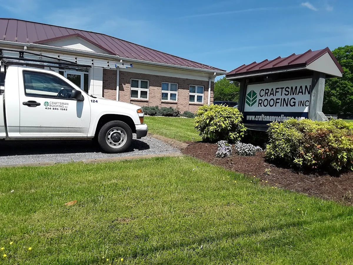 Quality Soffit & Fascia Repair by experienced craftsmen in Meadowcreek Estates